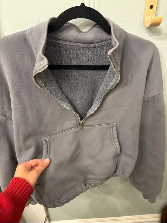 Set active Cropped Quarter-Zip Pullover in Dusty Gray original heavey sweats - Picture 12 of 12